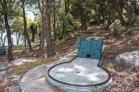 Mini golf
